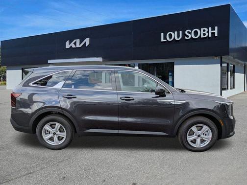 Metal 2026 Kia Sorento LX