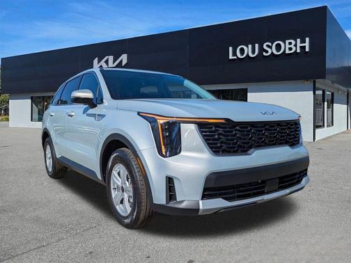 Ivory Silver 2026 Kia Sorento LX