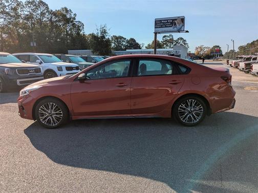 2023 Kia Forte GT-Line