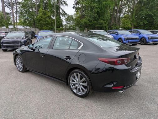 Jet Black Mica 2025 Mazda Mazda3 FWD w/Preferred Package