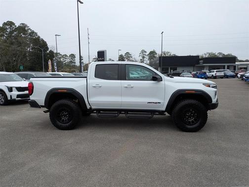 2024 GMC Canyon AT4X