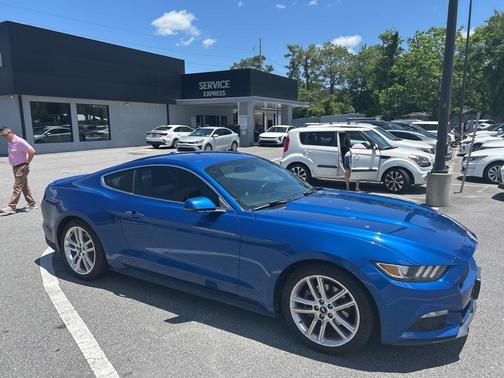 2017 Ford Mustang EcoBoost