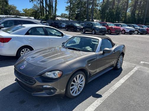 2017 FIAT 124 Spider Lusso