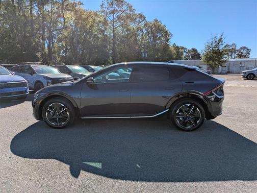 2025 Kia EV6 Wind