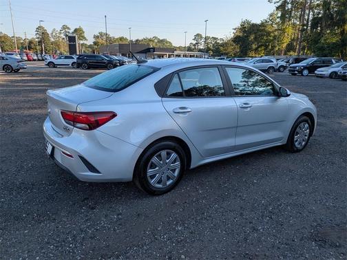 2023 Kia Rio LX
