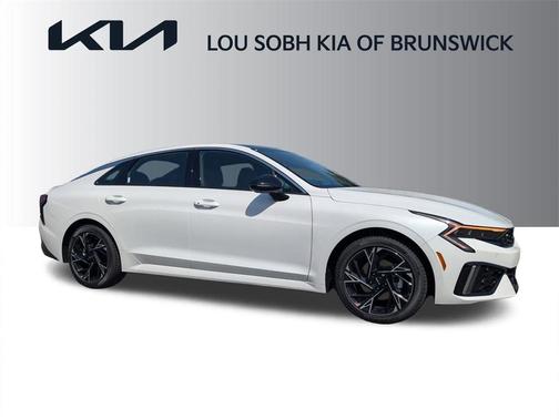 2025 Kia K5 GT-Line