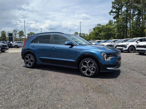 2025 Kia Niro EX Touring
