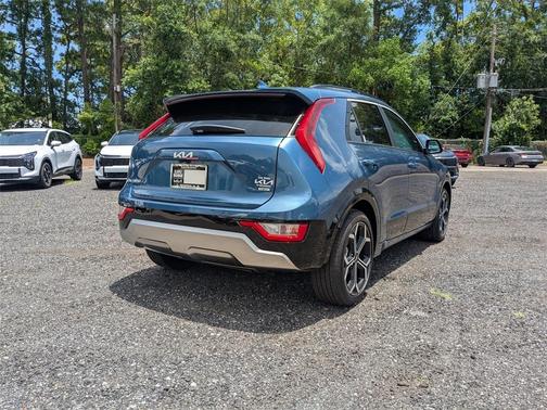 2025 Kia Niro EX Touring