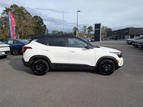 2024 Kia Seltos X-Line