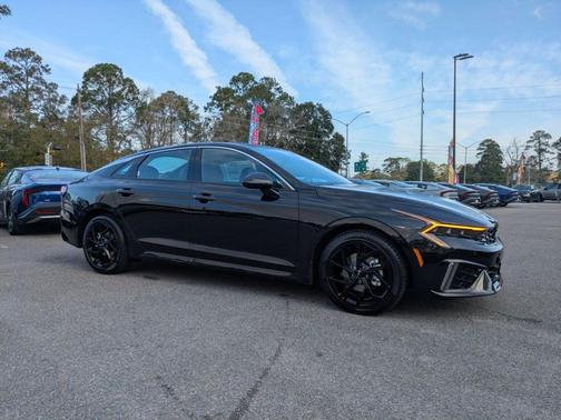 2026 Kia K5 GT-Line