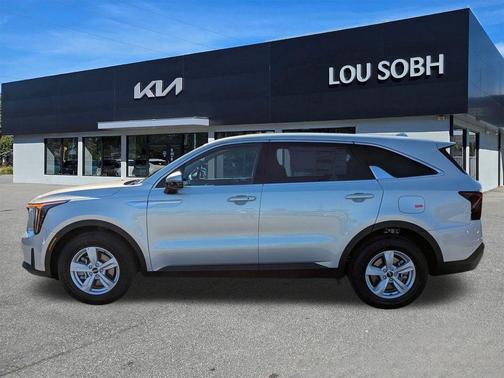 Ivory Silver 2026 Kia Sorento LX