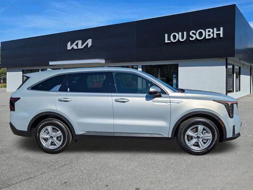 Ivory Silver 2026 Kia Sorento LX