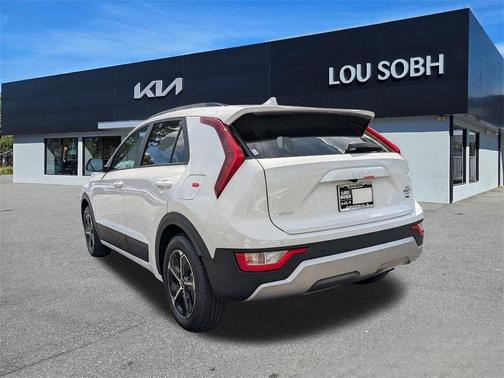 2025 Kia Niro EX