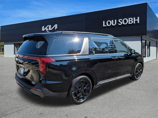 2026 Kia Carnival SX