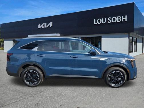 Midnight Black 2026 Kia Sorento S