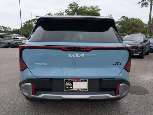 EBB 2027 Kia Seltos S