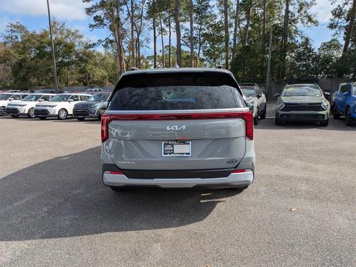 2026 Kia Carnival EX