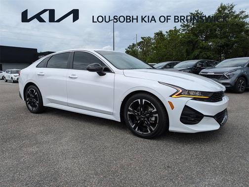 2022 Kia K5 GT-Line