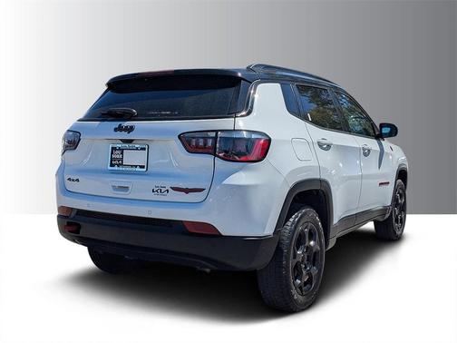 2023 Jeep Compass Trailhawk