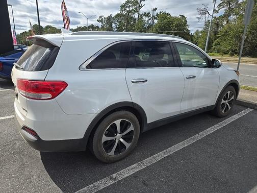 2018 Kia Sorento EX