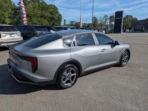 Steel Gray 2025 Kia K4