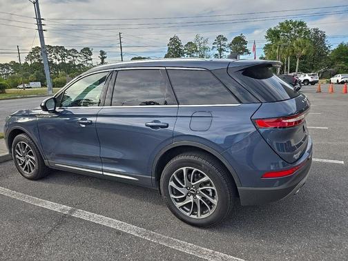 Blue Metallic 2022 Lincoln Corsair Standard