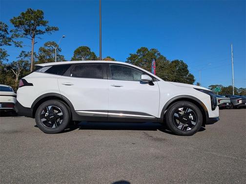 2026 Kia Sportage LX