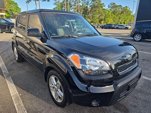 2010 Kia Soul +