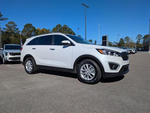 2018 Kia Sorento LX