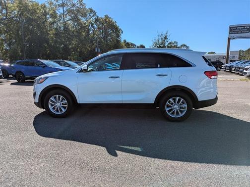 2018 Kia Sorento LX