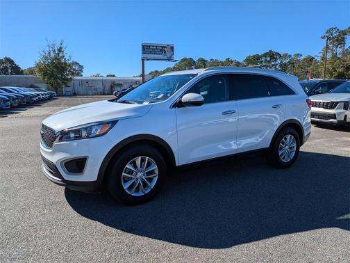 2018 Kia Sorento LX