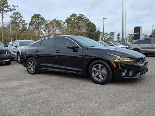 2023 Kia K5 LXS