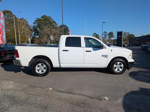 2023 RAM 1500 Classic SLT