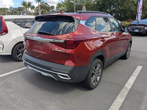 2023 Kia Seltos S