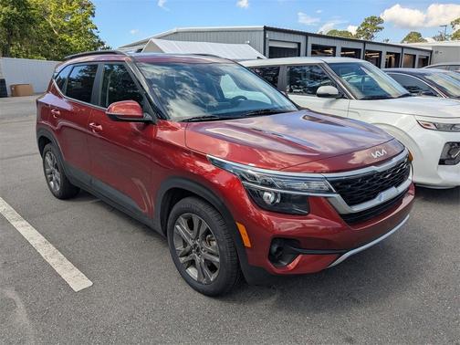2023 Kia Seltos S