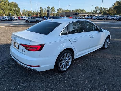 2019 Audi A4 2.0T Prestige