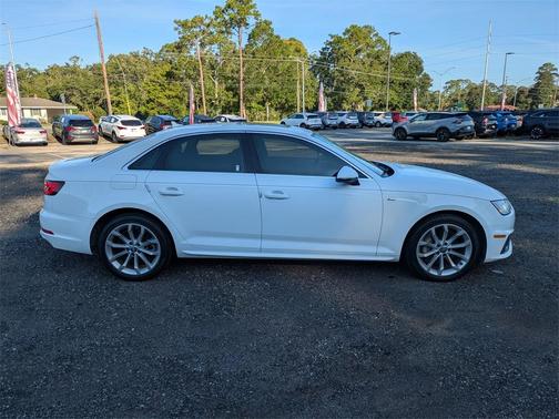 2019 Audi A4 2.0T Prestige