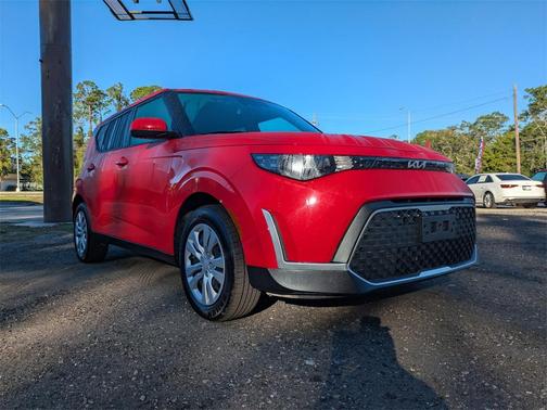 2024 Kia Soul LX