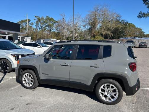 2021 Jeep Renegade Latitude