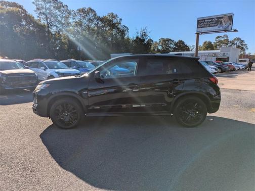 2025 Mitsubishi Outlander Sport 2.0 LE