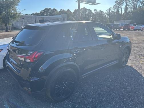 2025 Mitsubishi Outlander Sport 2.0 LE