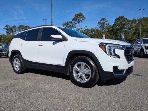 Summit White 2022 GMC Terrain SLE
