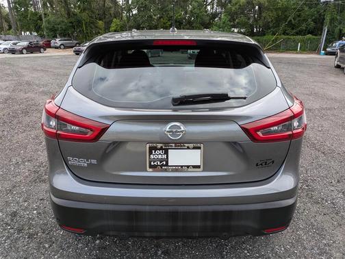 2020 Nissan Rogue Sport S