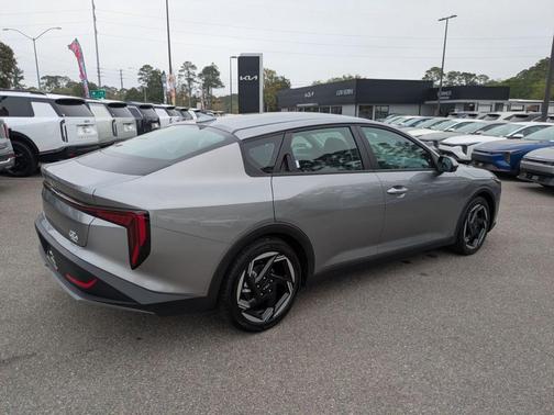 Steel Gray 2026 Kia K4 EX
