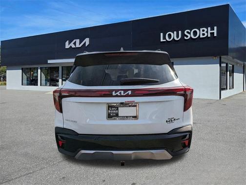 2024 Kia Seltos SX