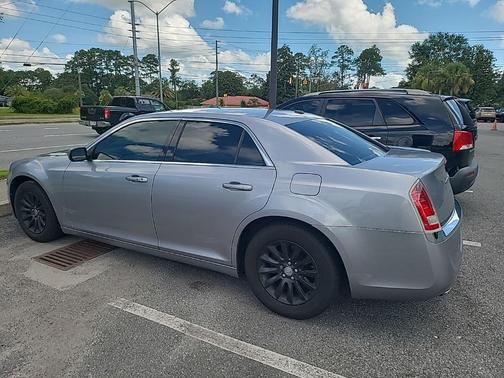 Billet Silver Metallic Clearcoat 2013 Chrysler 300 Base
