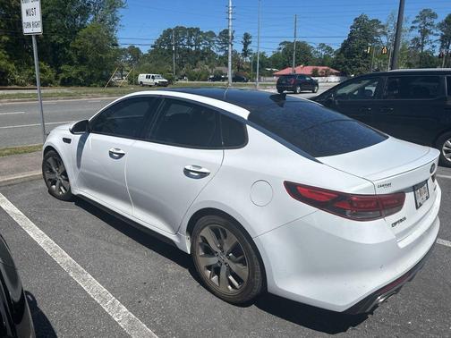 2018 Kia Optima SX Turbo