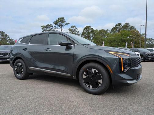 Gravity Gray 2026 Kia Sportage Hybrid LX