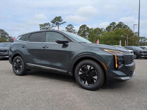 Gravity Gray 2026 Kia Sportage Hybrid LX