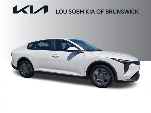 2025 Kia K4 LX